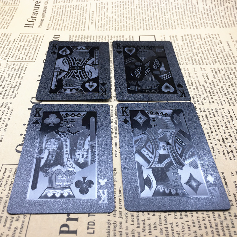 Jeu de cartes en or